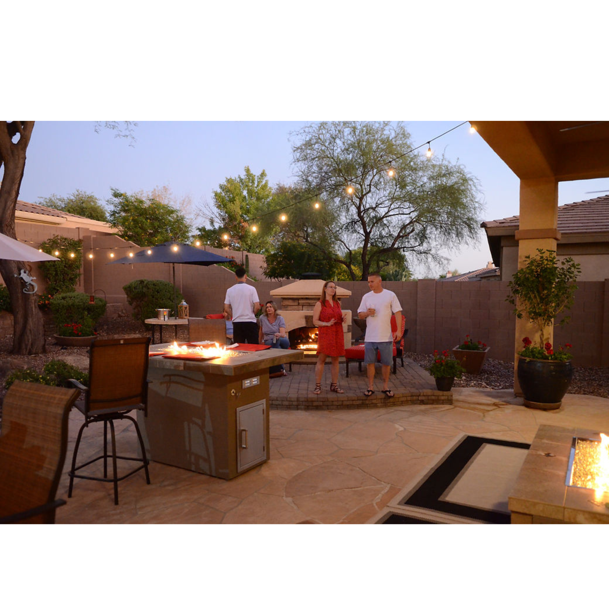 Entertainer Bar Gas Fire Pit Table with fire glass