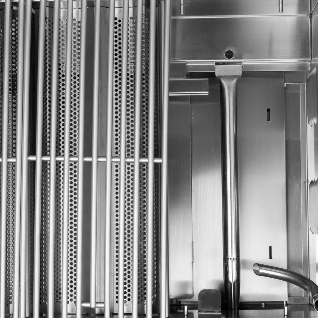 Prelude LBM 32-Inch 4-Burner Grill island